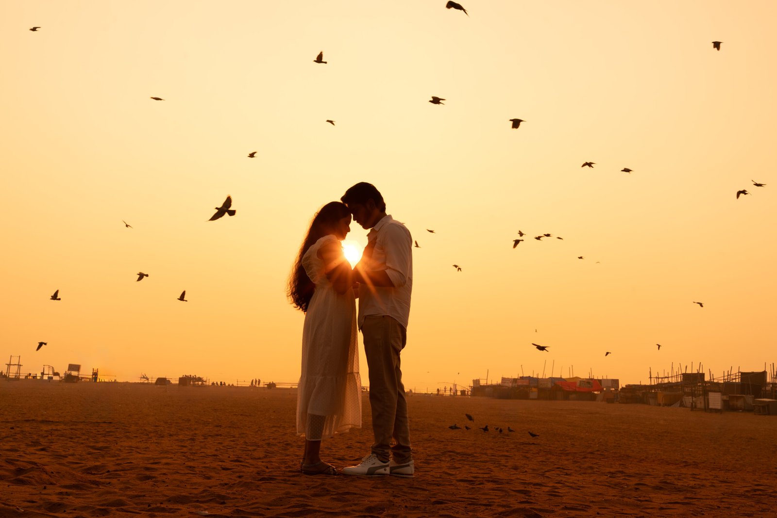 Golden hour portraits, a signature wedding moment